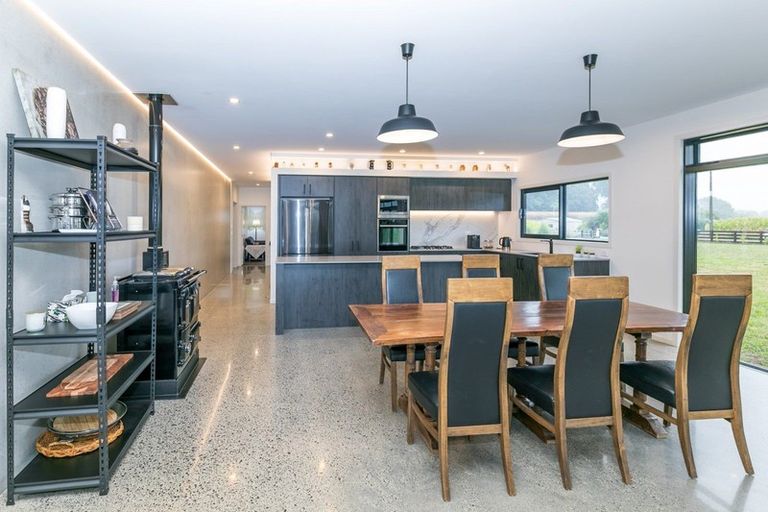 Photo of property in 51 Papesch Road, Pirongia, Te Awamutu, 3876