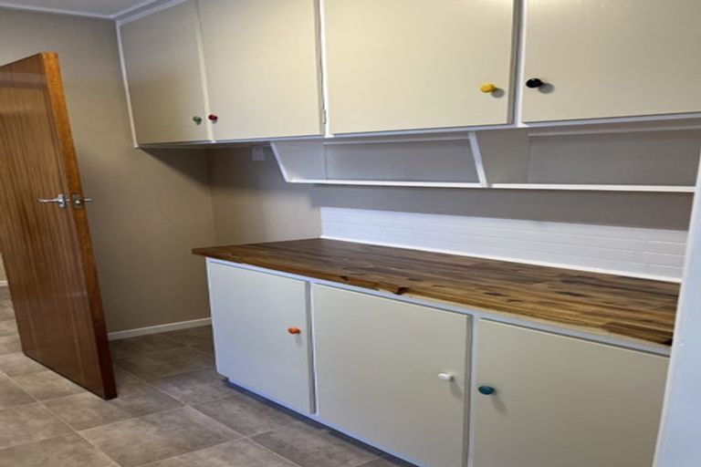 Photo of property in 3/4 Birdwood Avenue, Moturoa, New Plymouth, 4310