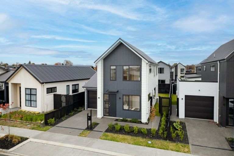 Photo of property in 15 Guillaume Street, Chartwell, 3210