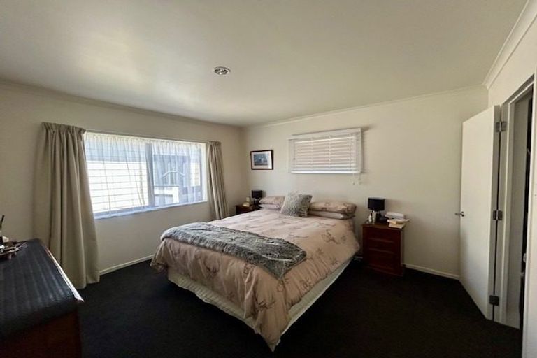 Photo of property in 33 Queen Street, Westport, 7825