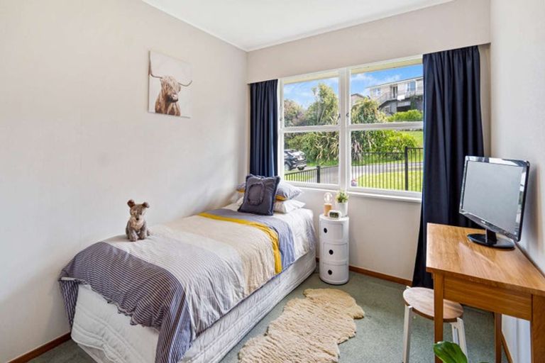 Photo of property in 11 Highfield Crescent, Brookfield, Tauranga, 3110
