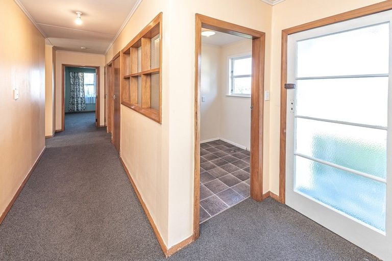 Photo of property in 7 Cornfoot Street, Castlecliff, Whanganui, 4501