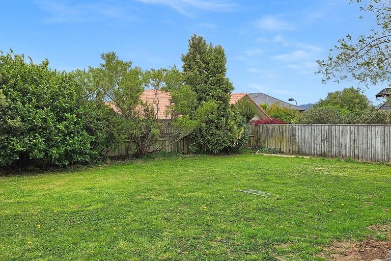 Photo of property in 13 Ormrod Grove, Riverstone Terraces, Upper Hutt, 5018