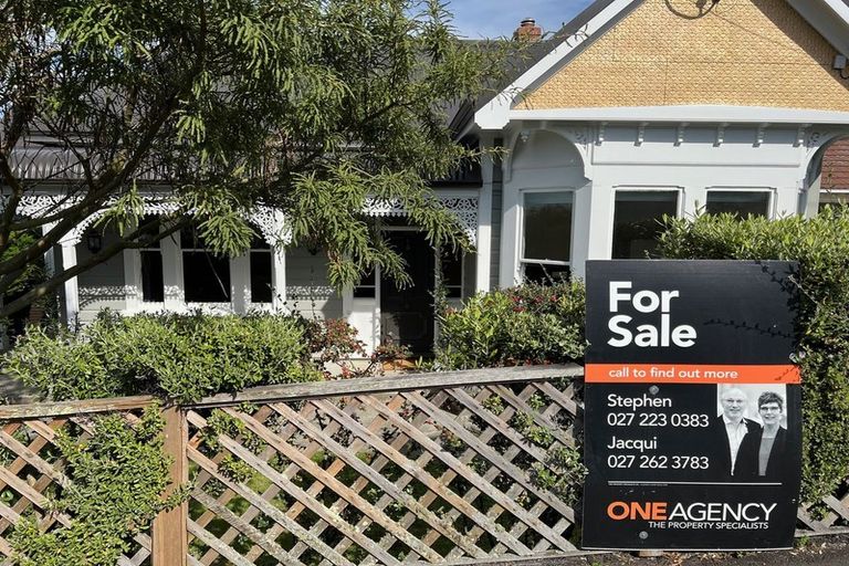 Photo of property in 175 Gladstone Road, Dalmore, Dunedin, 9010