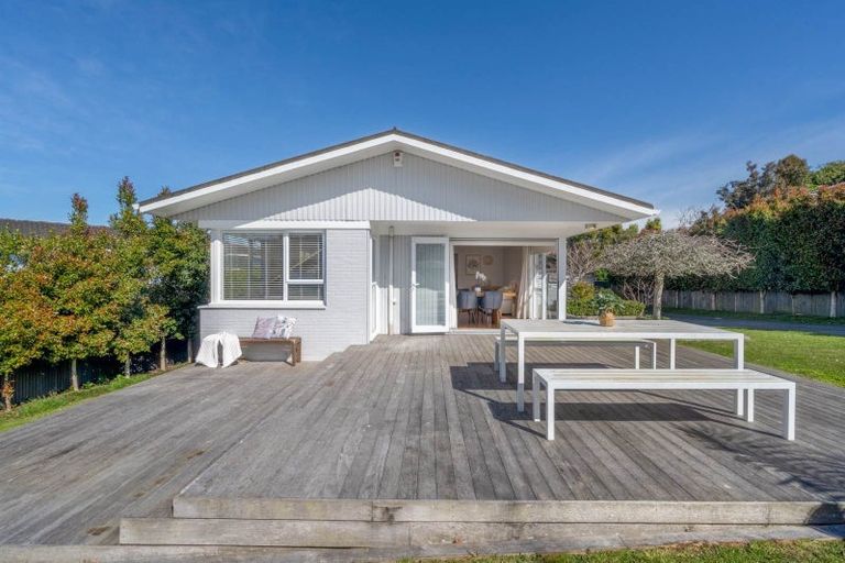 Photo of property in 12 Fordyce Avenue, Sunnyhills, Auckland, 2010