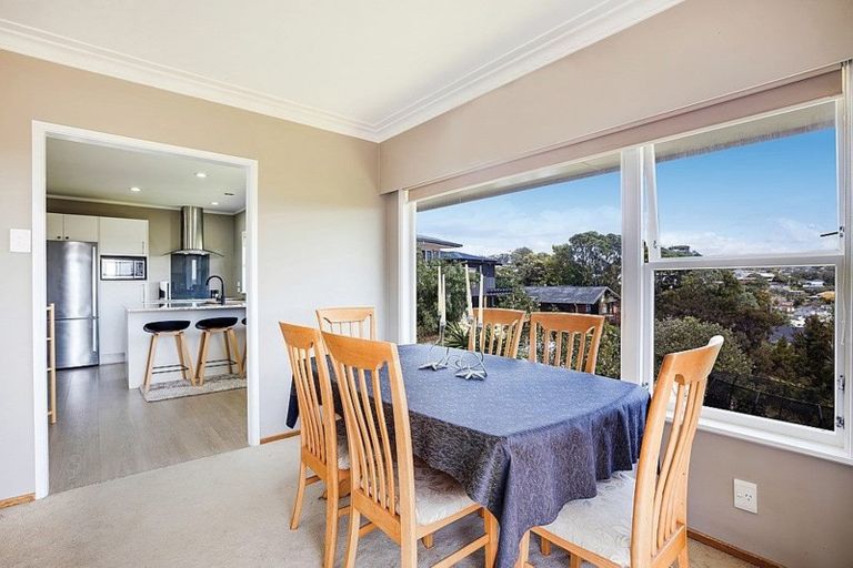 Photo of property in 41a Kowhai Road, Mairangi Bay, Auckland, 0630