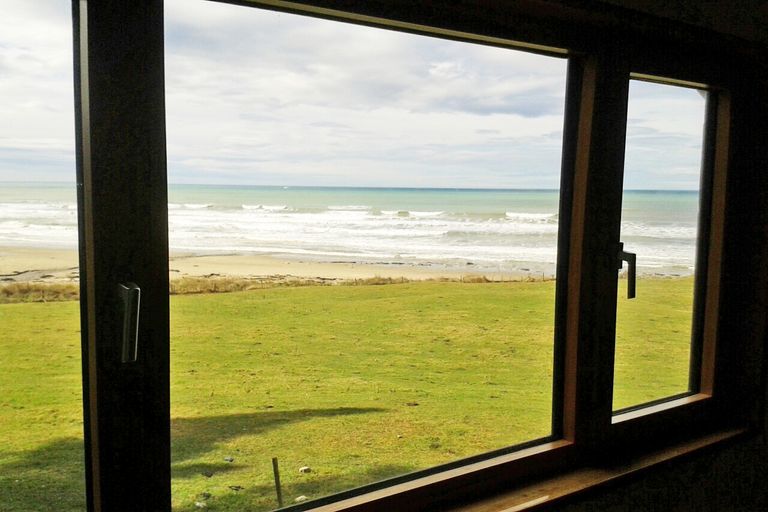 Photo of property in 10 Stafford Street, Hampden, 9410