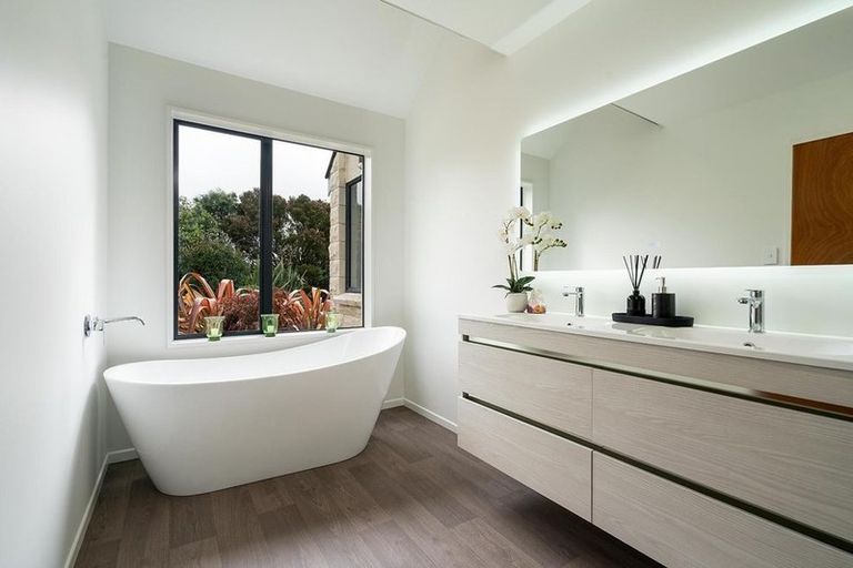 Photo of property in 105 Round Hill Road, Karitane, Waikouaiti, 9471