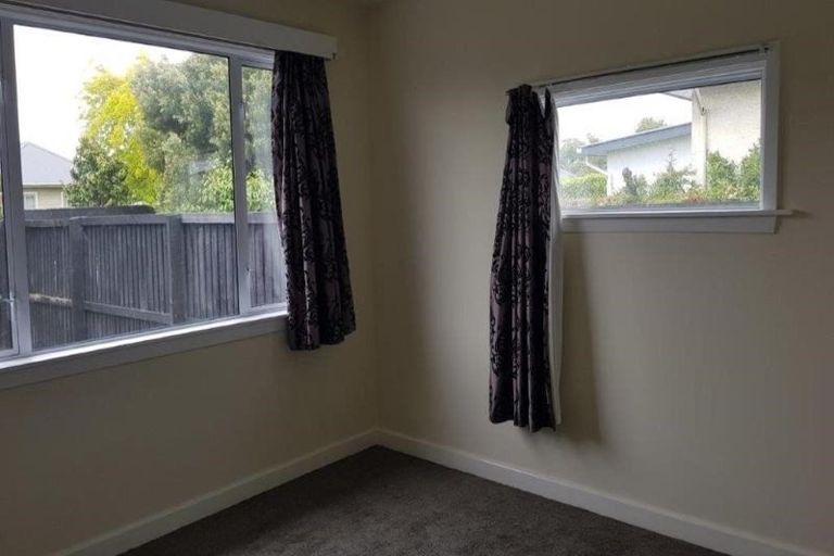 Photo of property in 260 Hills Road, Mairehau, Christchurch, 8013
