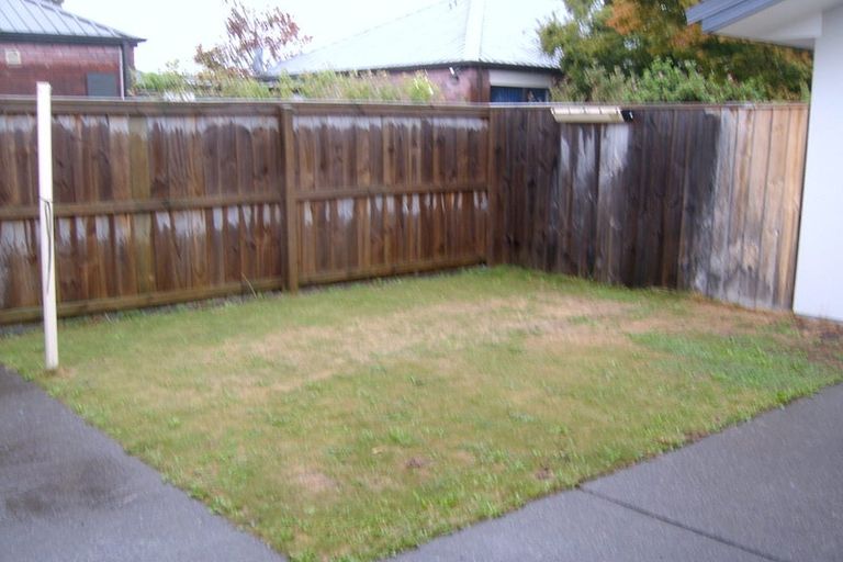 Photo of property in 3/84 Barbour Street, Waltham, Christchurch, 8011