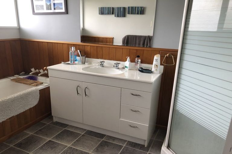 Photo of property in 11 Partington Place, Beerescourt, Hamilton, 3200