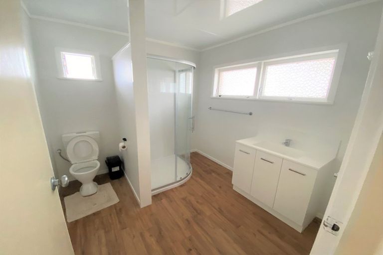 Photo of property in 30 Hillcrest Road, Hillcrest, Hamilton, 3216