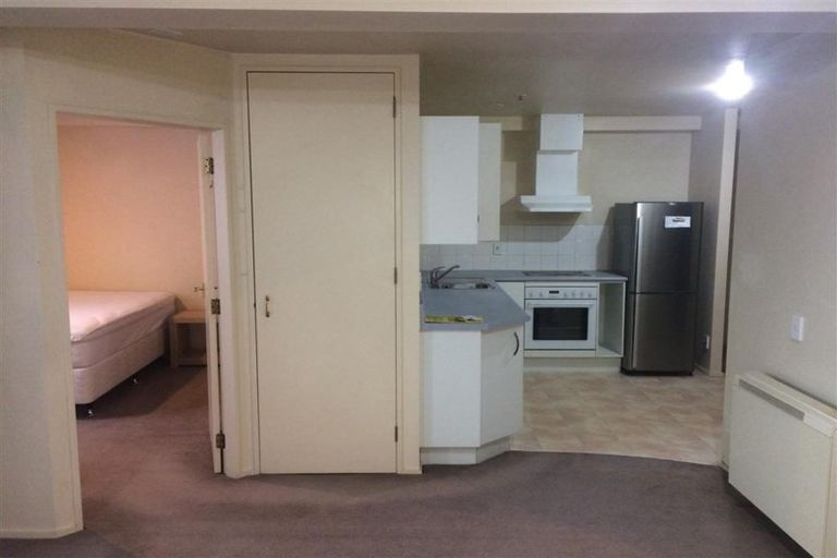 Photo of property in Courtenay Apartments, 409/120 Courtenay Place, Te Aro, Wellington, 6011