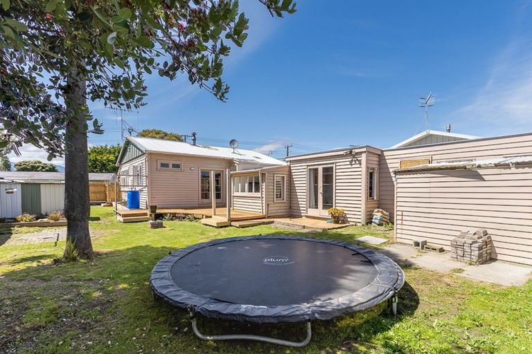 Photo of property in 41 Lemon Street, Otaki, 5512