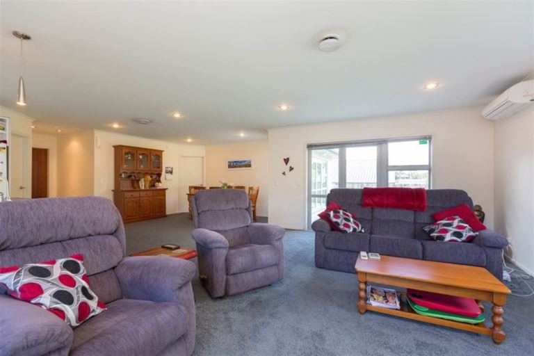 Photo of property in 30 Penrod Drive, Bell Block, New Plymouth, 4312