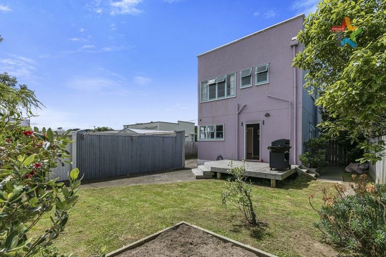Photo of property in 73 Adelaide Street, Petone, Lower Hutt, 5012