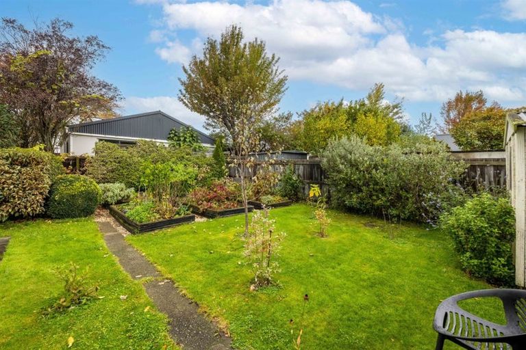 Photo of property in 112 Tomes Road, St Albans, Christchurch, 8052