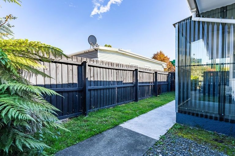 Photo of property in 2/54 Devon Street, Sydenham, Christchurch, 8023