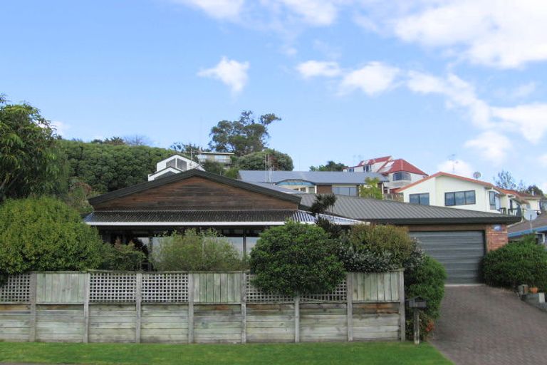 Photo of property in 79 Carlton Street, Bellevue, Tauranga, 3110