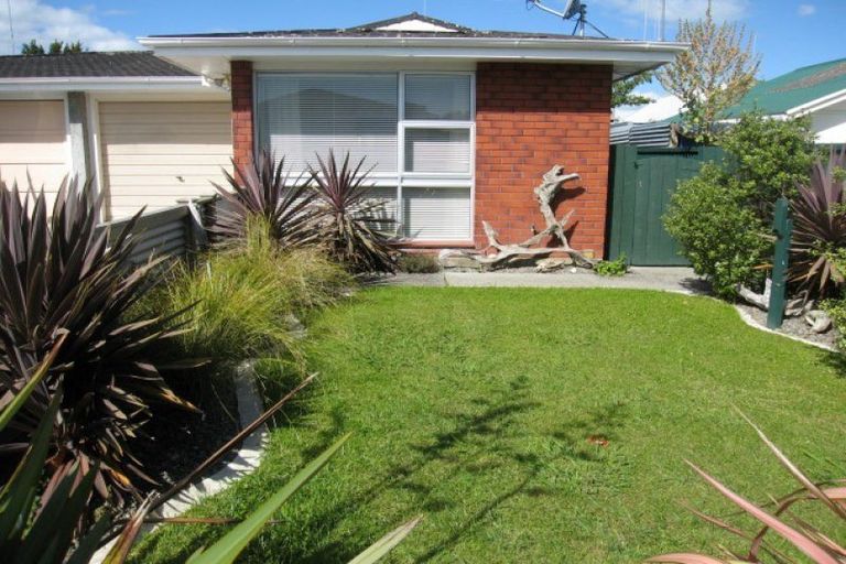 Photo of property in 8 Rainforth Street, Roslyn, Palmerston North, 4414