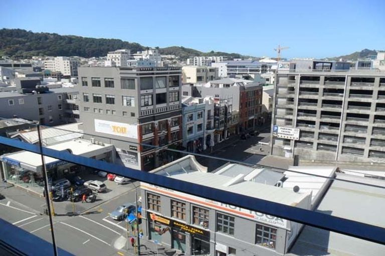 Photo of property in Monument Apartments, 8d/245 Wakefield Street, Te Aro, Wellington, 6011