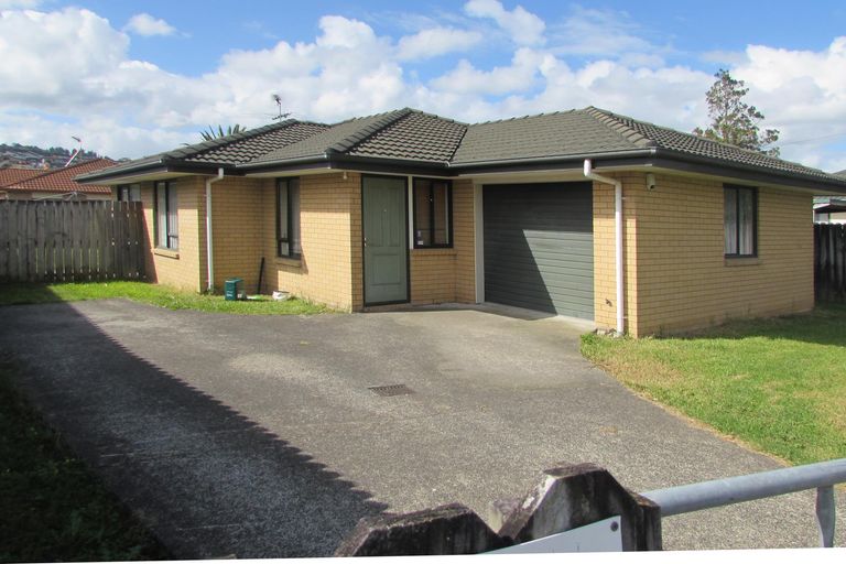 Photo of property in 60 Dominion Road, Papakura, 2110