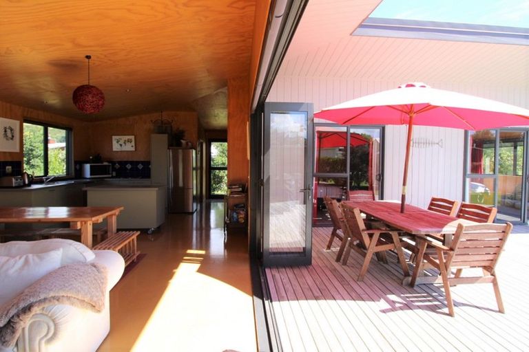 Photo of property in 100 Lil Place, Whangapoua, Coromandel, 3582