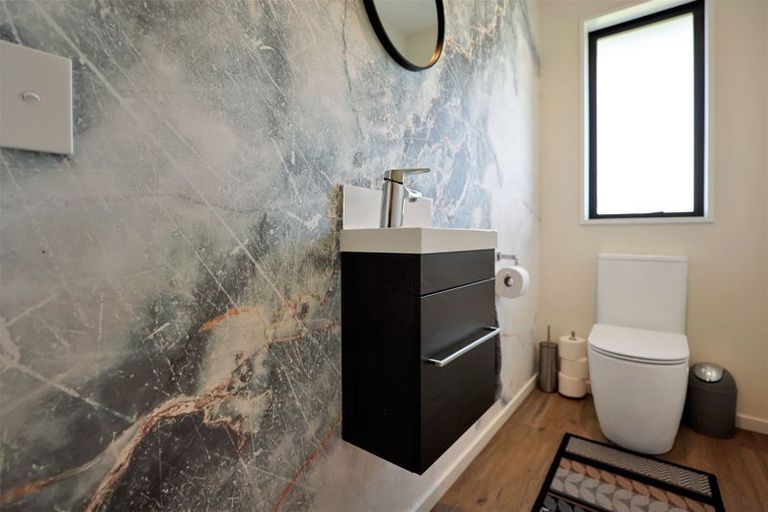 Photo of property in 4 Roxburgh Place, Tinwald, Ashburton, 7700