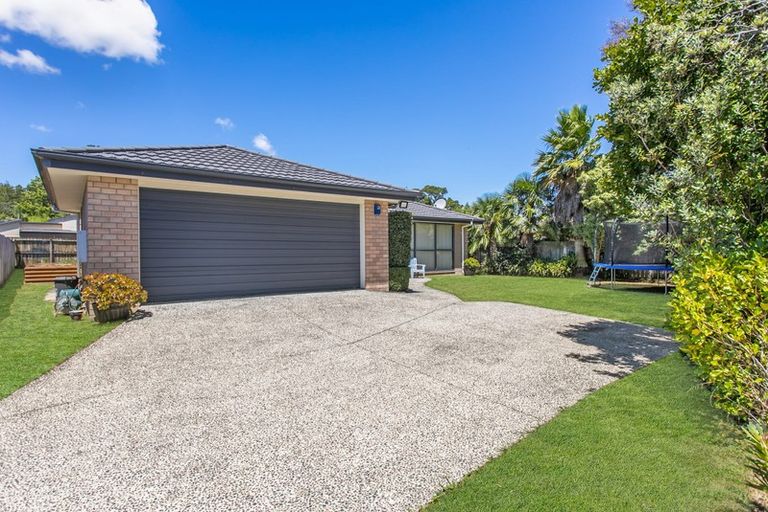 Photo of property in 8 Eastside Drive, Pukekohe, 2120