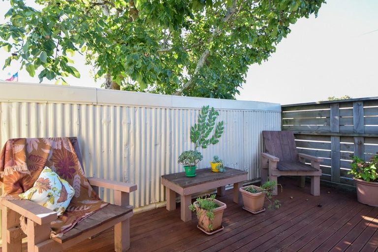 Photo of property in 108 Broadway, Carterton, 5713