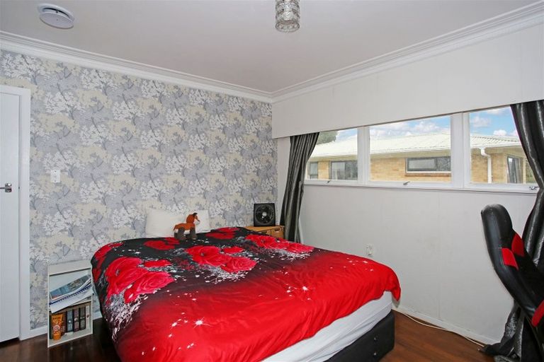 Photo of property in 17 Orchard Rise, Rosehill, Papakura, 2113
