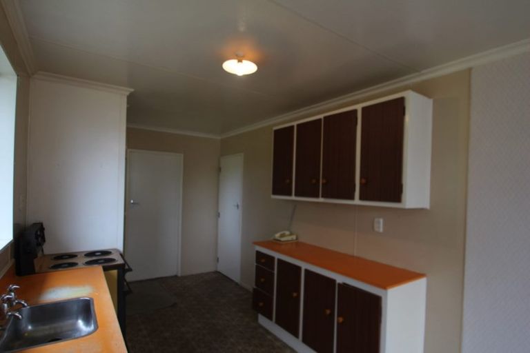 Photo of property in 54 Hunter Street, Edendale, 9825