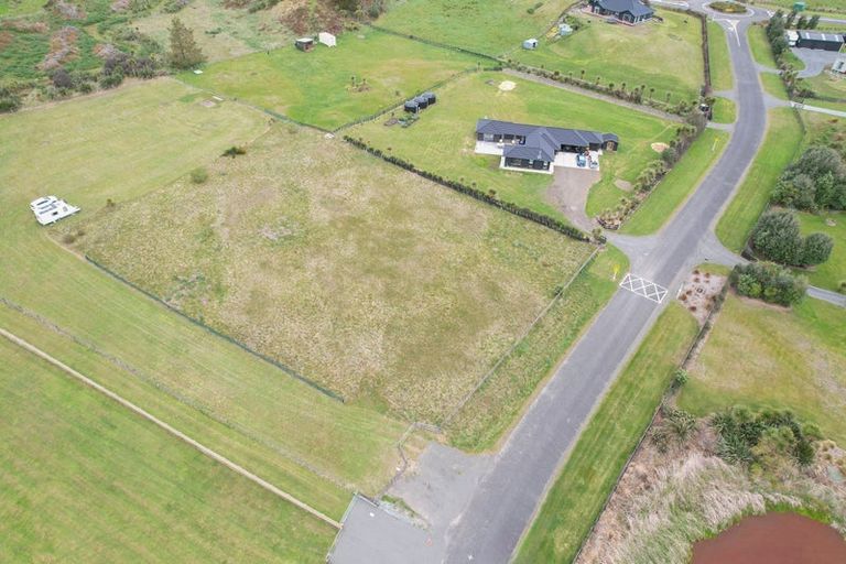 Photo of property in 10 Kanuka Drive, Waitarere, Levin, 5510