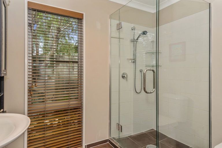 Photo of property in 24 Crombie Green, Northwood, Christchurch, 8051