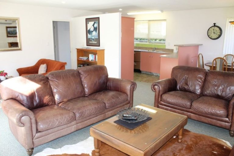 Photo of property in 8 Dalhousie Place, Te Anau, 9600