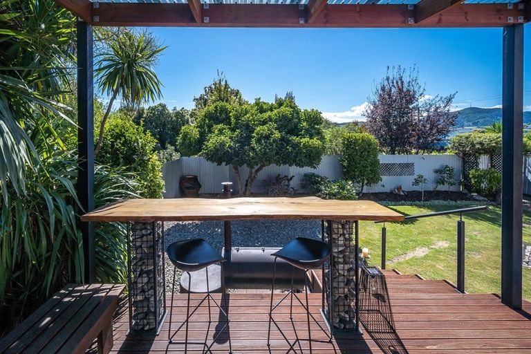 Photo of property in 4 Rosebank Terrace, Stoke, Nelson, 7011