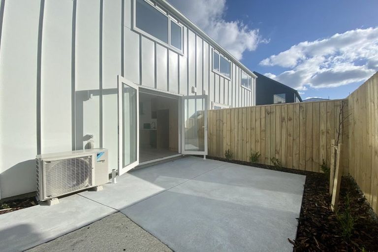 Photo of property in 2/87 Barbour Street, Waltham, Christchurch, 8011