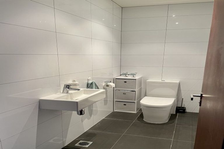 Photo of property in Chaffers Dock, 507/22 Herd Street, Te Aro, Wellington, 6011