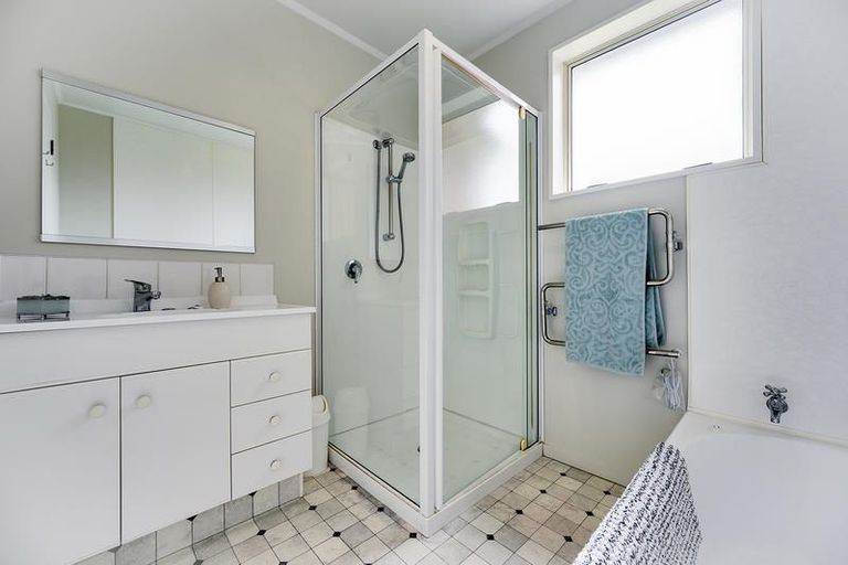 Photo of property in 64 Erris Street, Cromwell, 9310