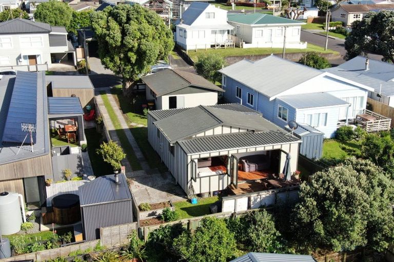 Photo of property in 6 Marine Avenue, Waihi Beach, 3611