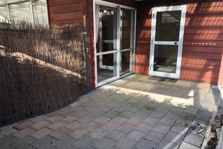 Photo of property in 124 Main Road, Waikanae, 5036