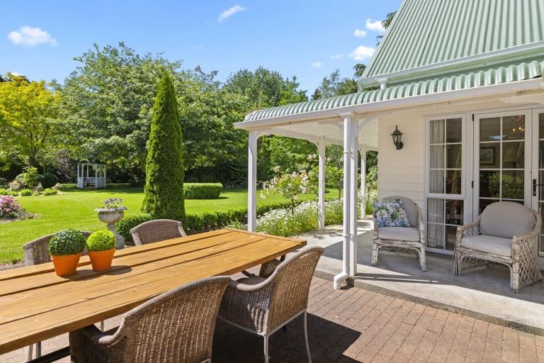 Photo of property in 9 Helland Drive, Bombay, Drury, 2579