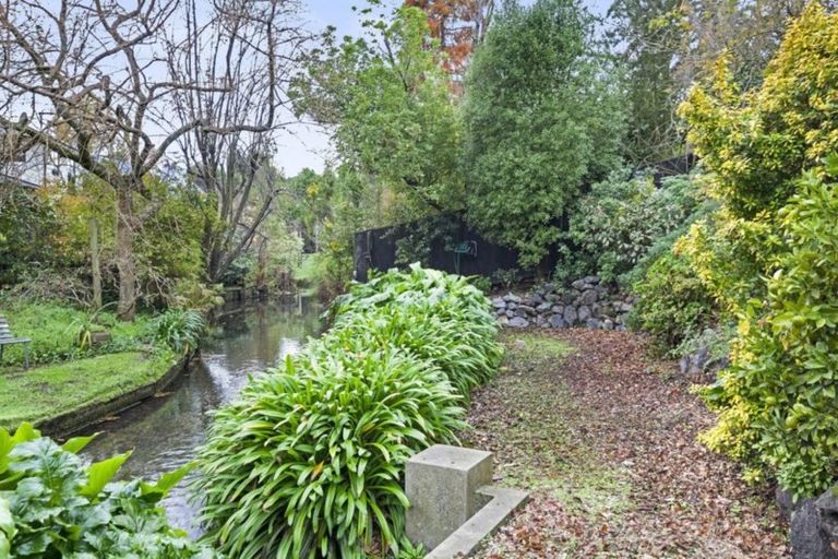 Photo of property in 12 Glandovey Road, Fendalton, Christchurch, 8052