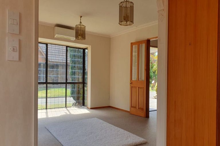 Photo of property in 6 Huntington Lane, West End, Palmerston North, 4410
