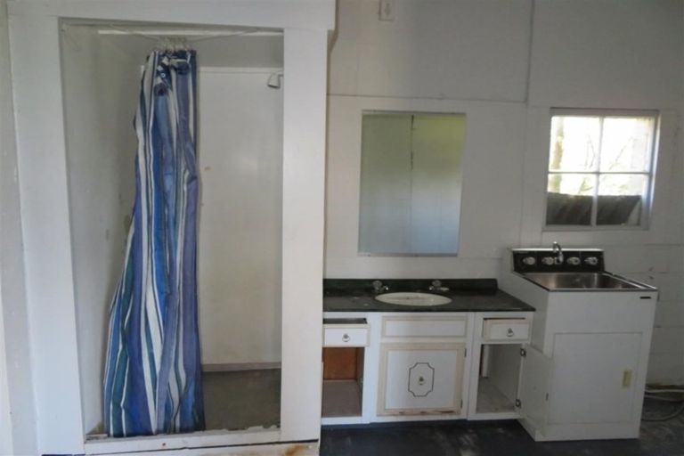 Photo of property in 10 Scott Street, Mataura, 9712