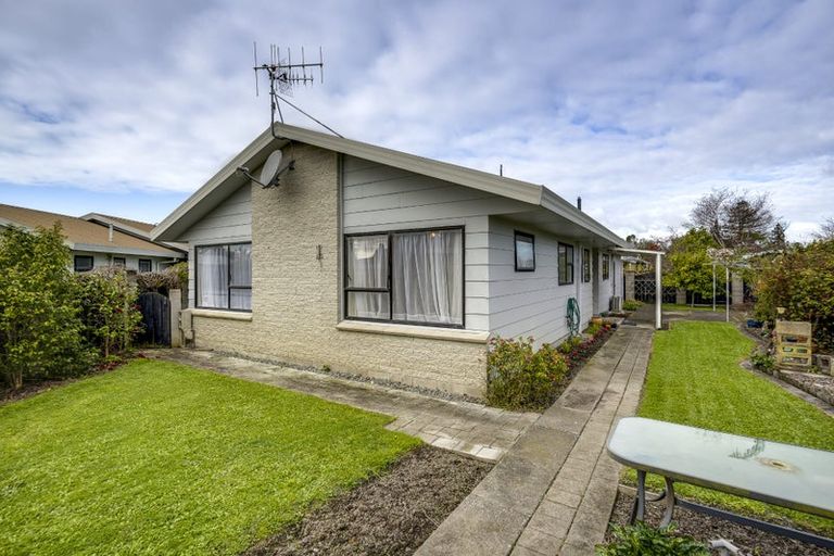 Photo of property in 29 Usherwood Crescent, Akina, Hastings, 4122