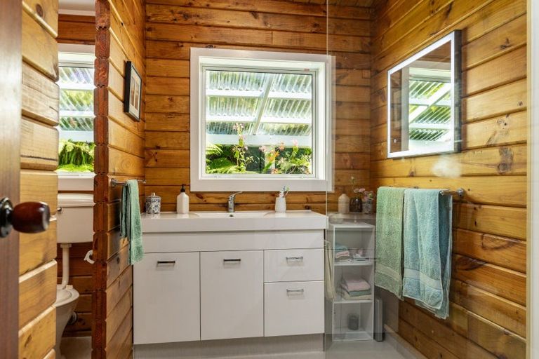 Photo of property in 236 Moetapu Bay Road, Moetapu Bay, Picton, 7282