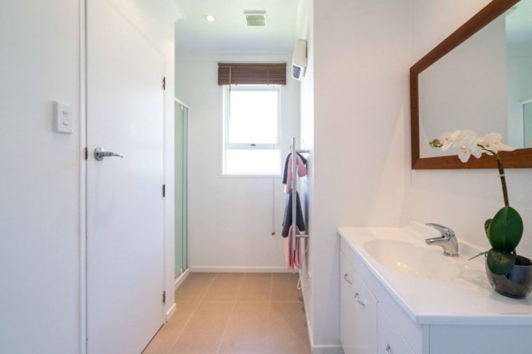 Photo of property in 100 Martin Road, Fairfield, Dunedin, 9018