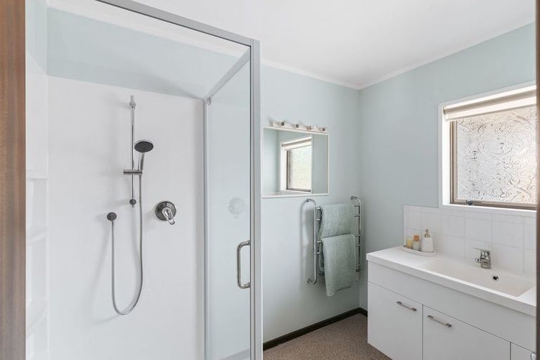 Photo of property in 266b Ngatai Road, Otumoetai, Tauranga, 3110