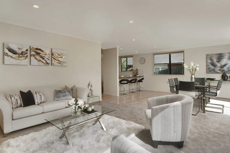 Photo of property in 14a Walter Macdonald Street, Howick, Auckland, 2014